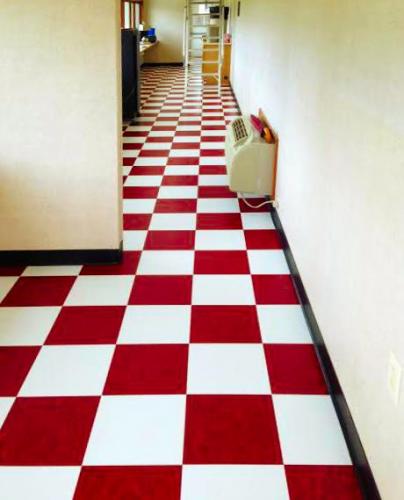 checkered-tile-flooring (1)