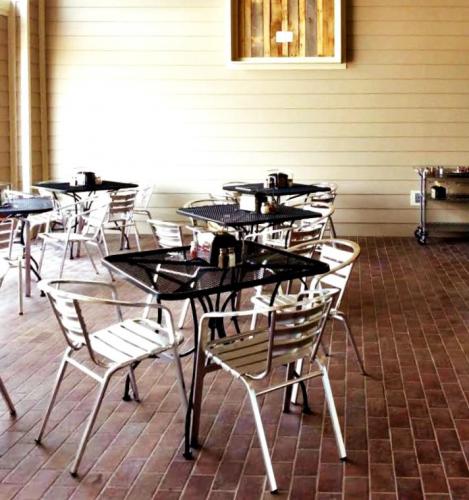 restaurant-tile-outdoor (1)